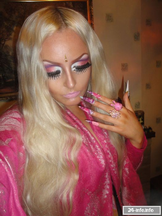 Живая кукла из Японии