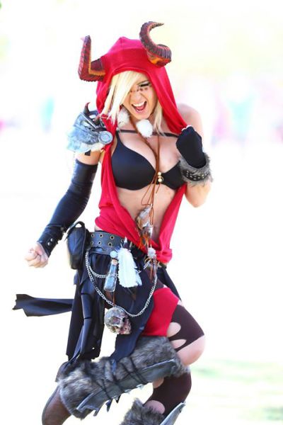 Звезда косплея Jessica Nigri Звезда косплея Jessica Nigri