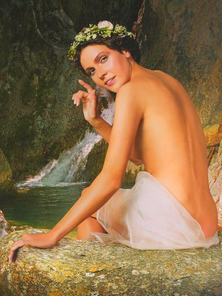 Анастасия Чернобровина (откровенные фото)