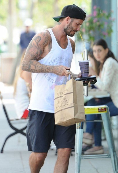 Дэвид Бекхэм в Брентвуде - 3 апреля