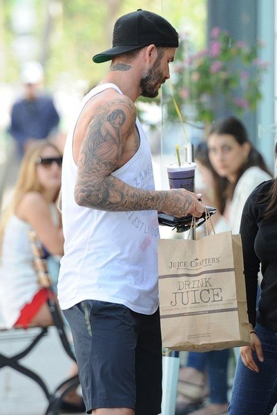 Дэвид Бекхэм в Брентвуде - 3 апреля