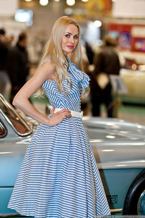 Девушки и олдтаймеры Девушки и олдтаймеры