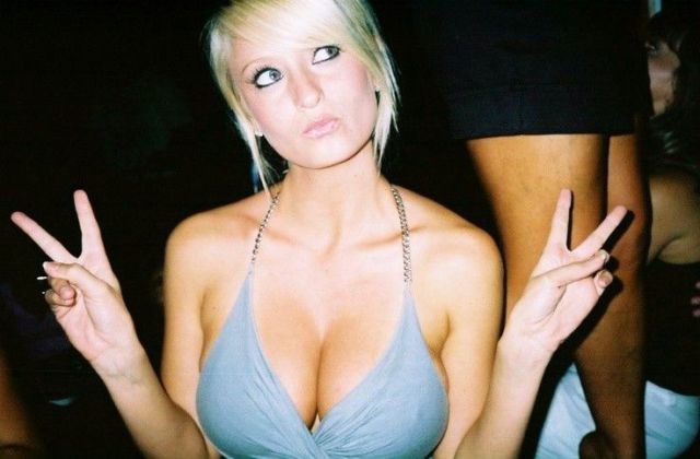 Девушки с большим размером груди (эротика)