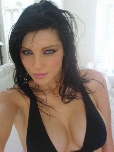 Девушки с большим размером груди (эротика)