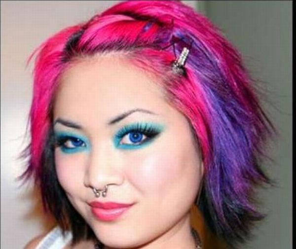 Девушки с цветными волосами