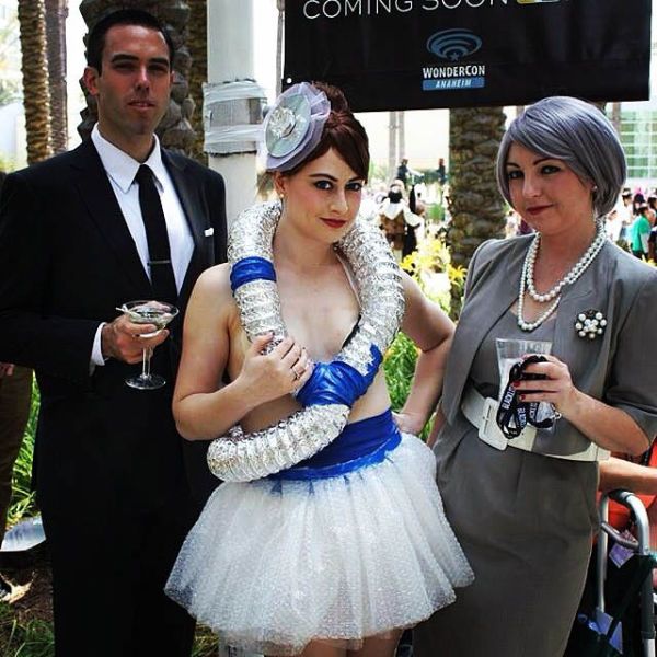 Девушки с фестиваля Wondercoon