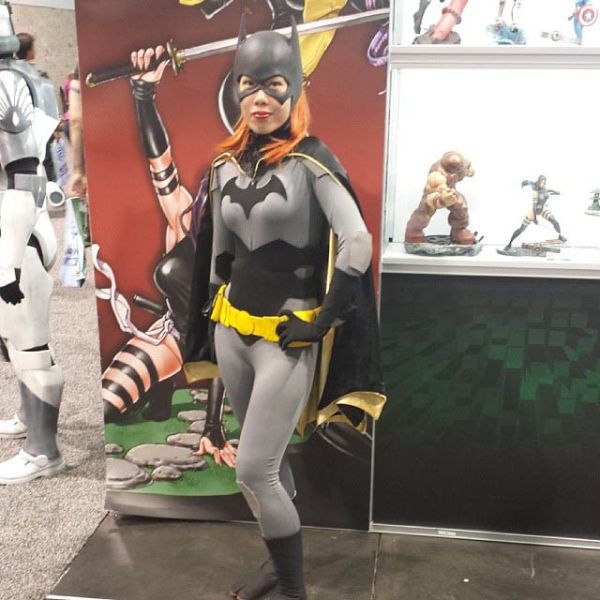 Девушки с фестиваля Wondercoon