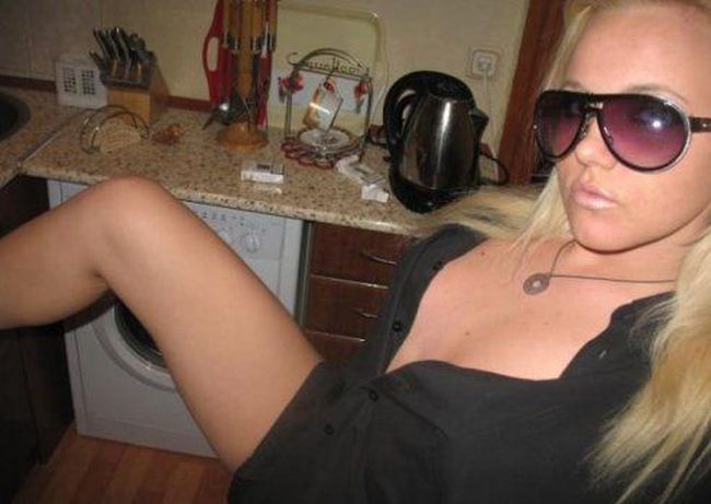 Глупые и смешные фотографии девушек из социальных сетей