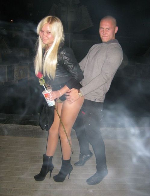 Глупые и смешные фотографии девушек из социальных сетей