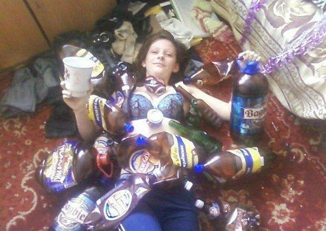 Глупые и смешные фотографии девушек из социальных сетей