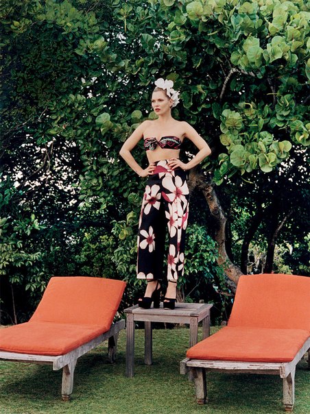 Kate Moss and Jamie Hince by Venetia Scott for US Vogue