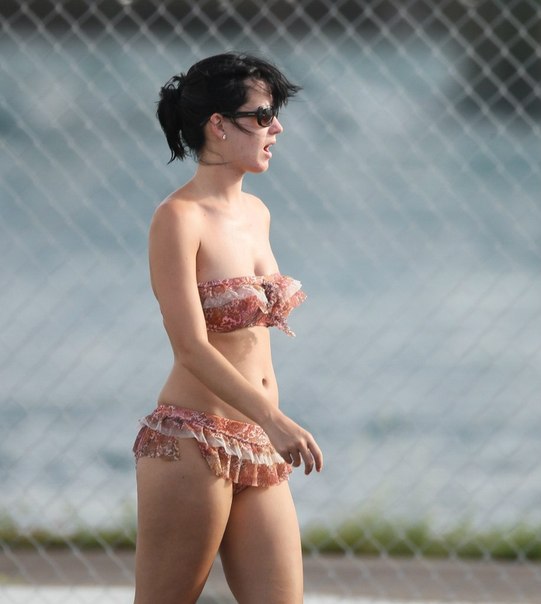 Кэти Перри (Katy Perry) Род деятельности: Певица