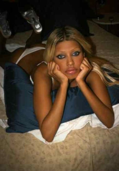 Килограммы силикона