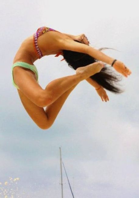 Лето. Девушки. Пляж Лето. Девушки. Пляж