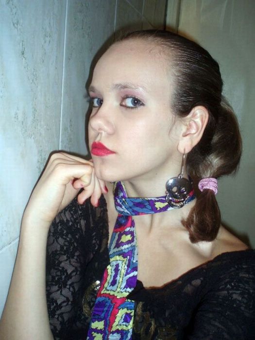 Маленькая силиконовая кукла