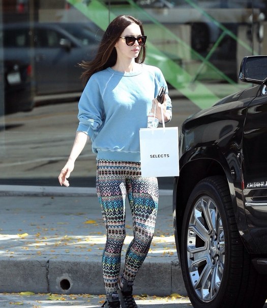 Меган Фокс в Беверли Хиллз - 20 апреля