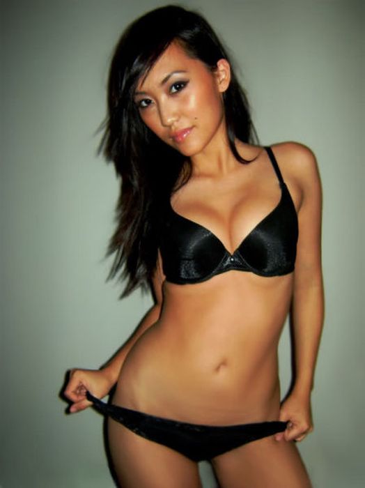 Милые азиатки