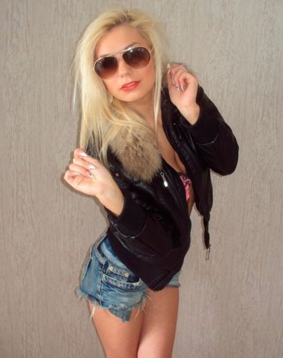 Милые девушки из социальных сетей Милые девушки из социальных сетей