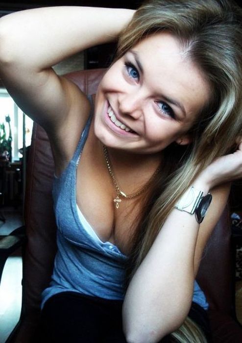 Милые девушки из социальных сетей Милые девушки из социальных сетей