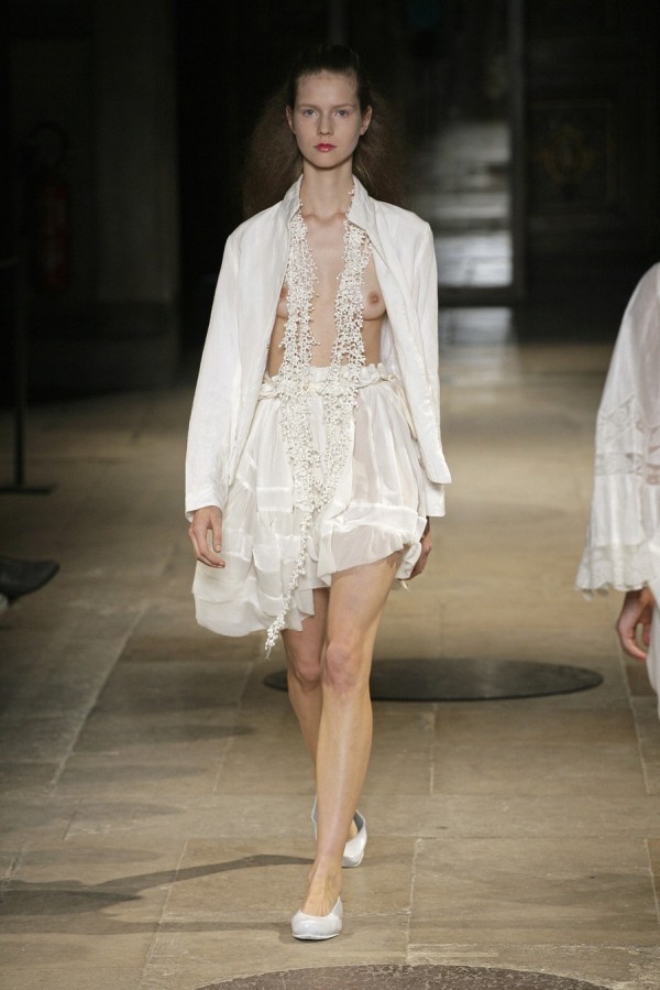 Модели в откровенных нарядах. НЮ Модели в откровенных нарядах. НЮ