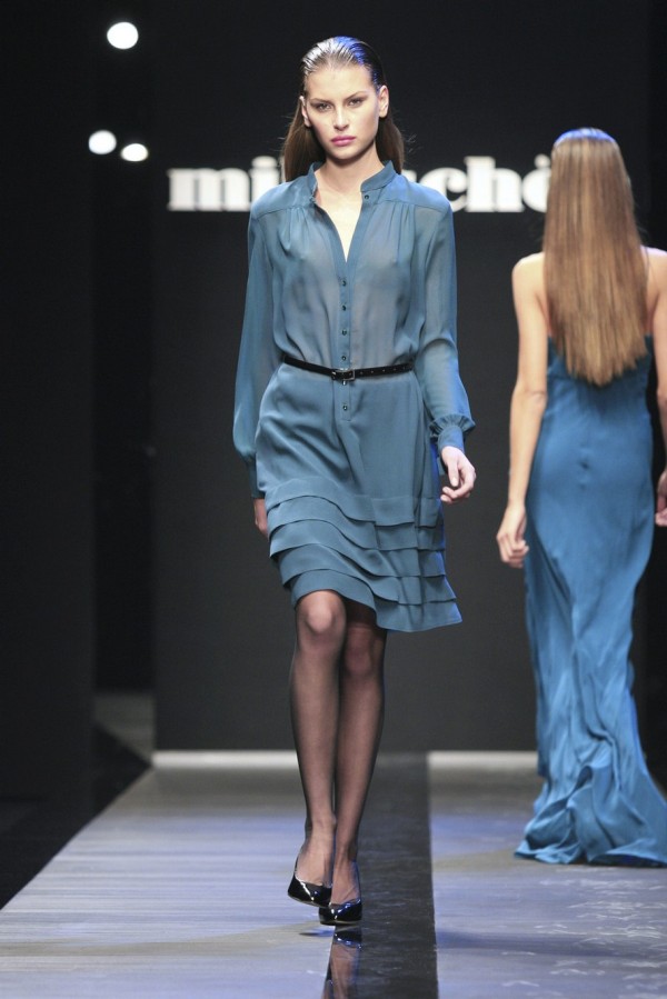 Модели в откровенных нарядах. НЮ Модели в откровенных нарядах. НЮ