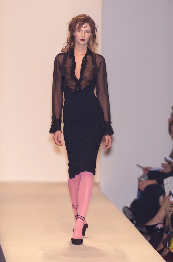 Модели в откровенных нарядах. НЮ Модели в откровенных нарядах. НЮ