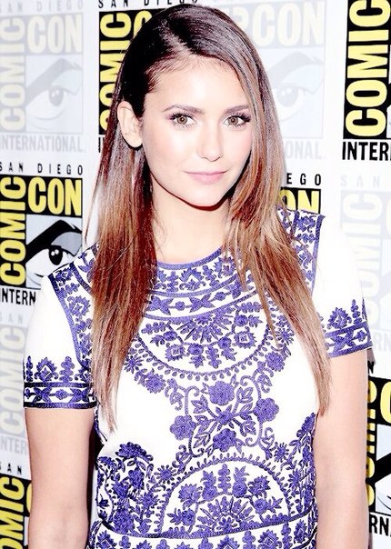 Nina Dobrev просто красотка