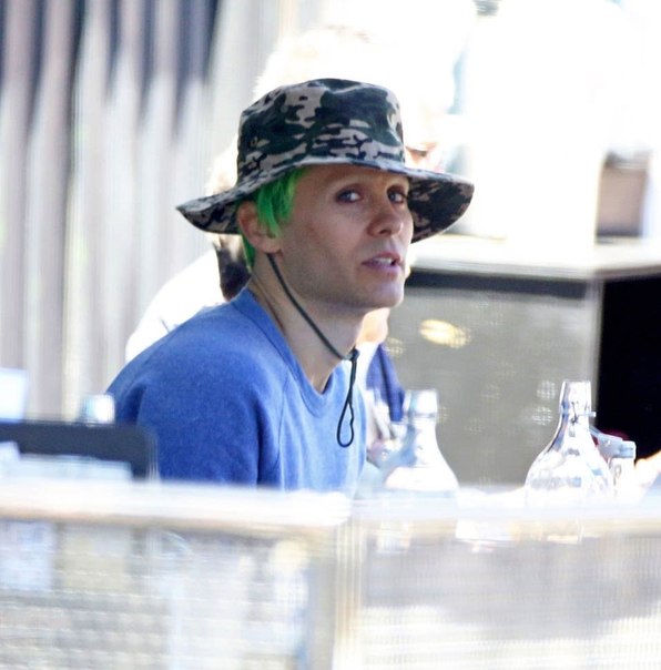 Новые фото Джареда Лето от папарацци