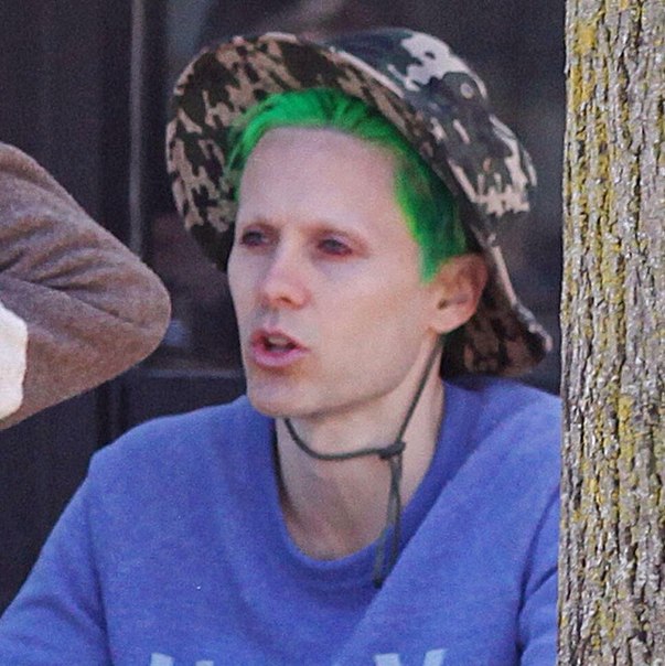 Новые фото Джареда Лето от папарацци