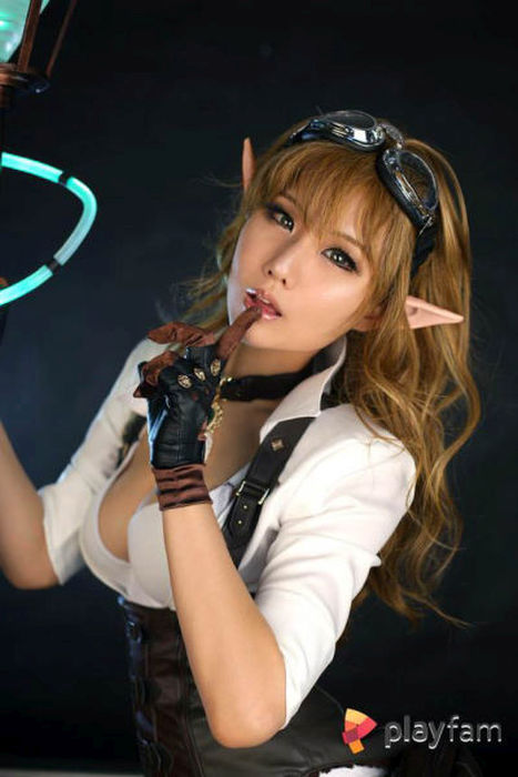 Подборка эффектных любительниц косплея