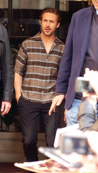 Райан Гослинг в Париже - 6 апреля