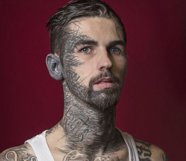 Разрушение мифа о людях с татуированными лицами Разрушение мифа о людях с татуированными лицами