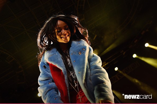 Рианна выступила на «March Madness Music Festival»