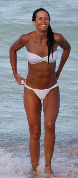 Сексуальные девушки всемирно известных футболистов Сексуальные девушки всемирно известных футболистов