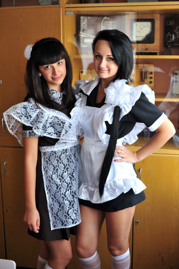Школьная форма (эротика)