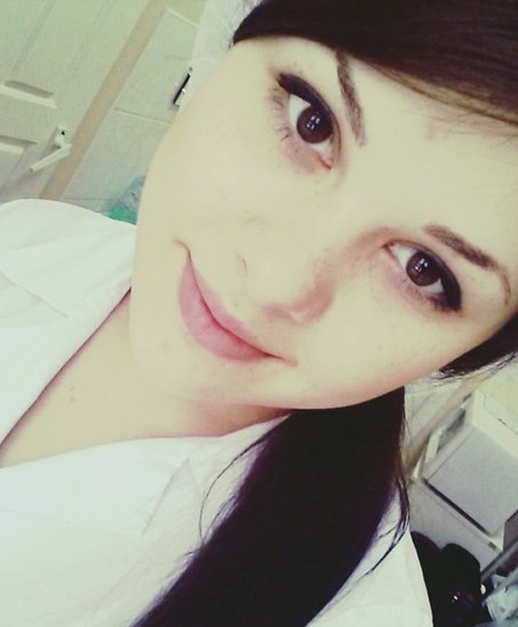 Симпатичные девушки-медработники