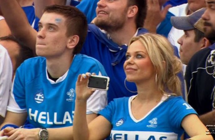 Болельщицы с чемпионатов Евро 2008-2012