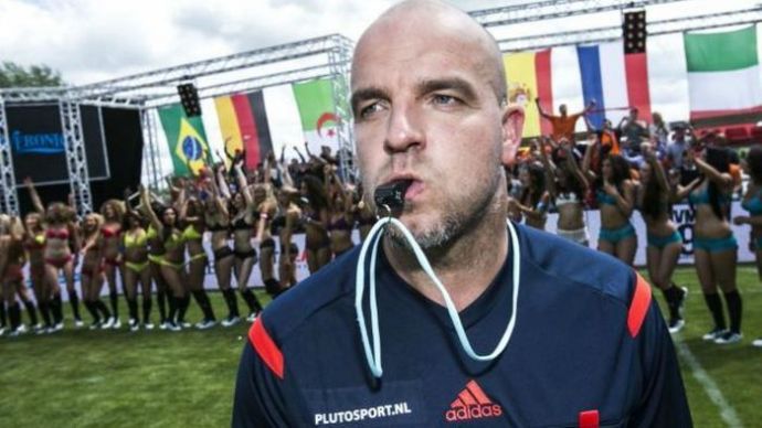 Чемпионат мира по футболу в нижнем белье