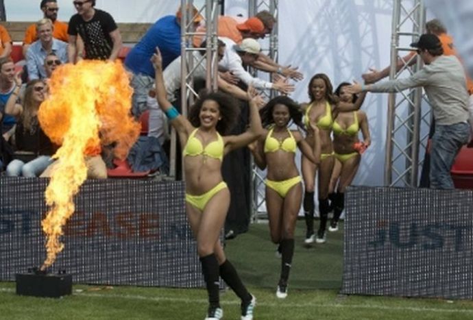 Чемпионат мира по футболу в нижнем белье