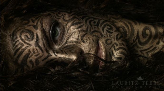 Красивый и сексуальный боди-арт