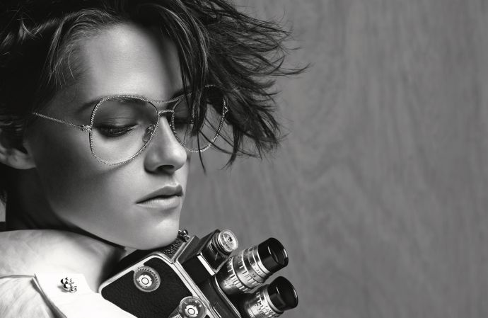 Кристен Стюарт (Kristen Stewart) для рекламы очков
