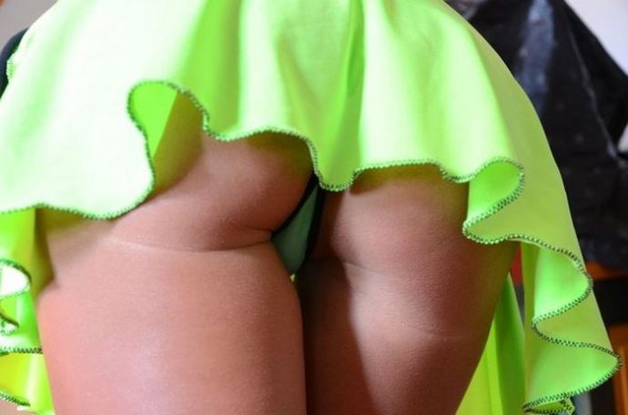 Лучшие попы весны из ВКонтакта