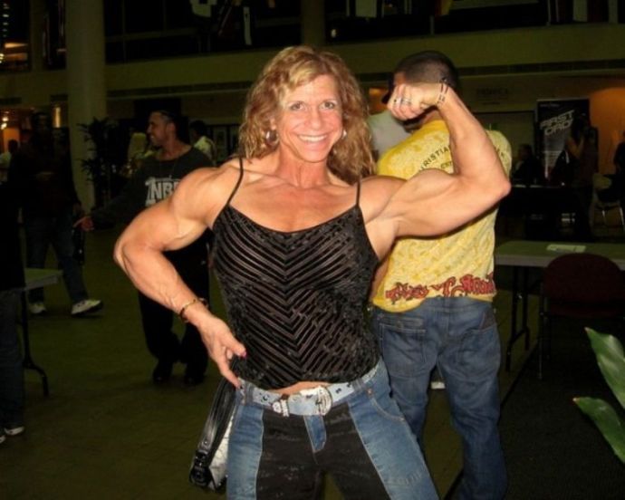 Мишель Брент - женщина-терминатор