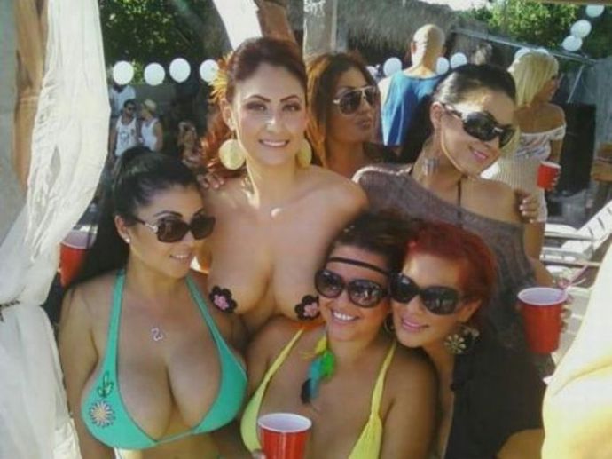 Пошлые картинки для взрослых. Часть 45