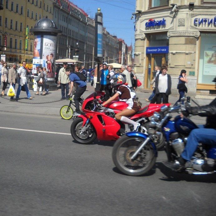 Школьная форма (эротика)