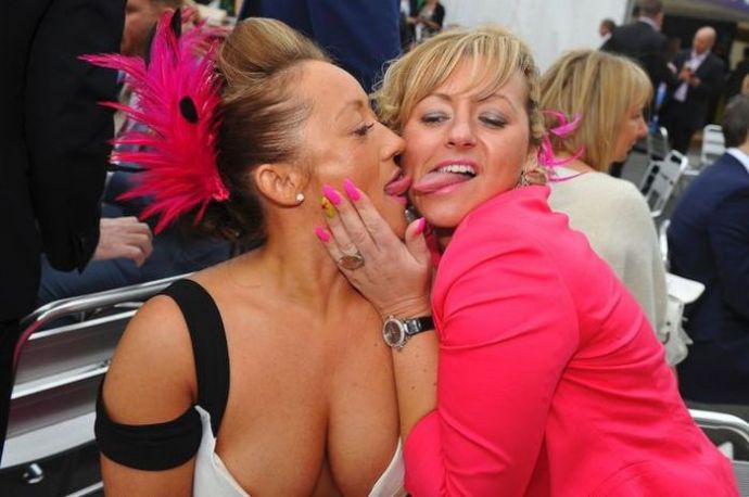 Забавные девушки. Часть 11