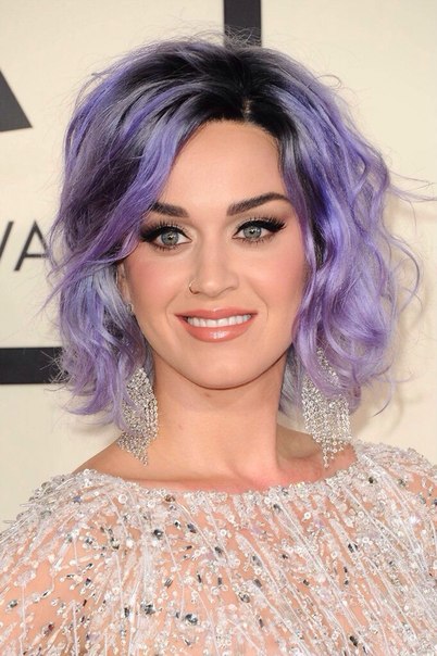 Выбираем лучшую прическу Кэти Перри