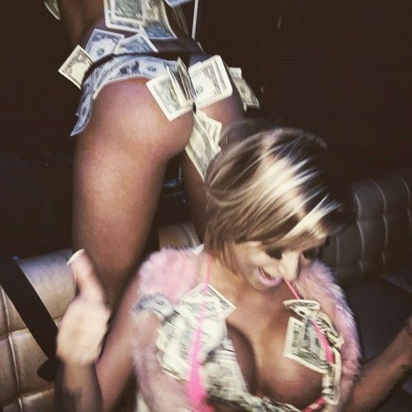 Забавные девушки. Часть 11