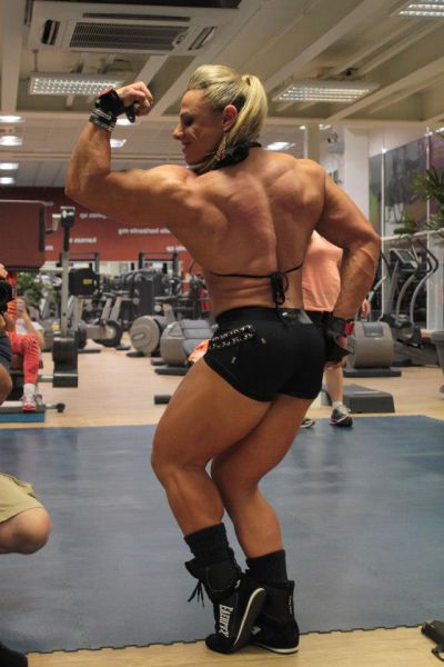 Женщины-бодибиделрши