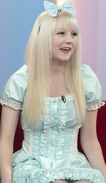 Живая кукла